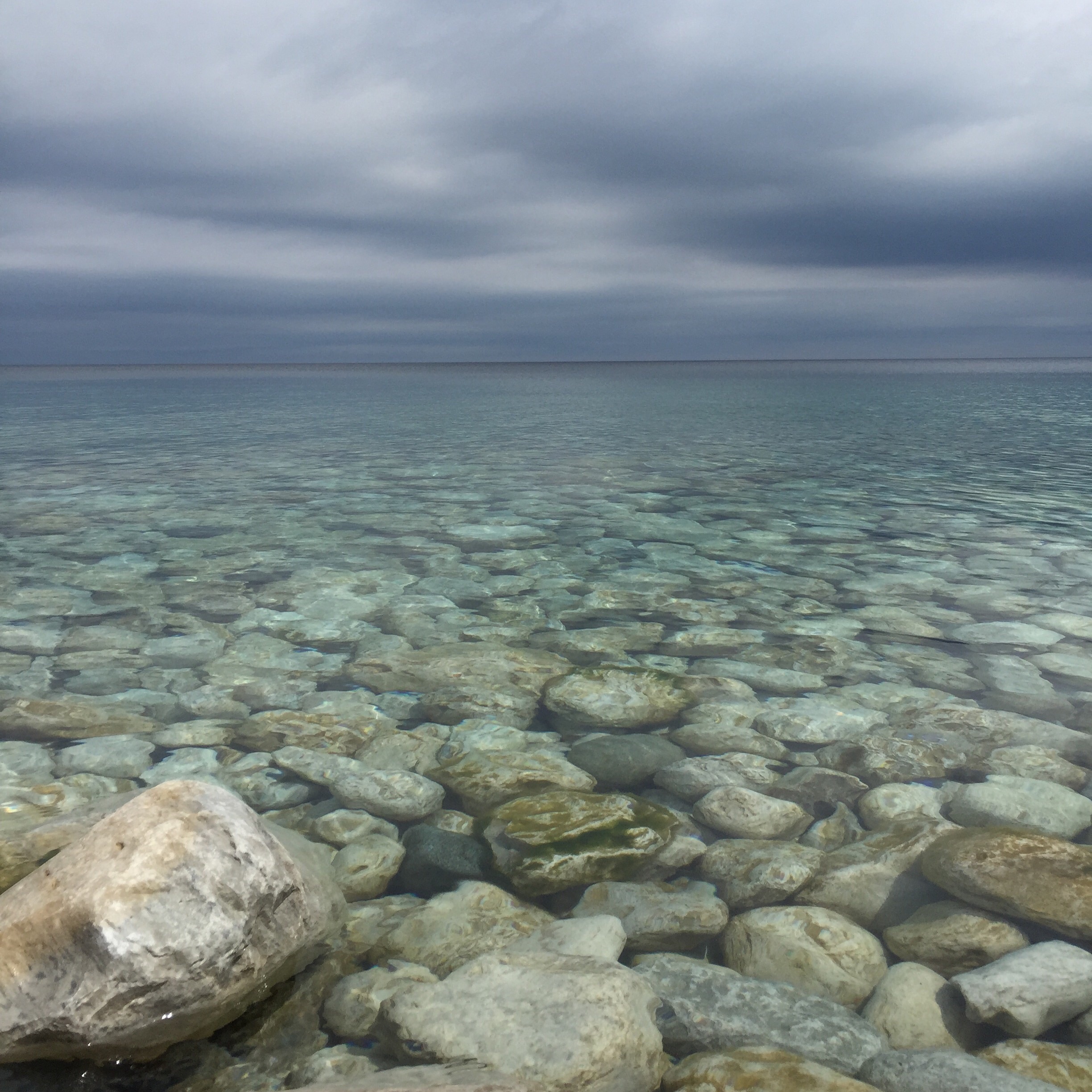 Каменный океан. Море, камень, океан. Камень в океане. Море галька вода.